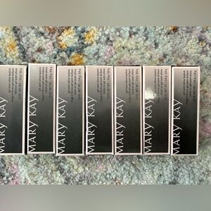 9 NEW Mary Kay Gel semi shine Lipsticks $220 value